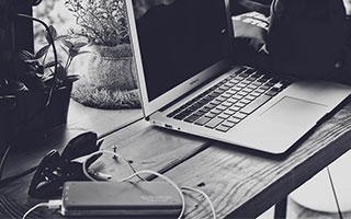 爱游戏在线娱乐官网-杨瀚森多次封盖对手成为内线防守核心，杨翰林简介