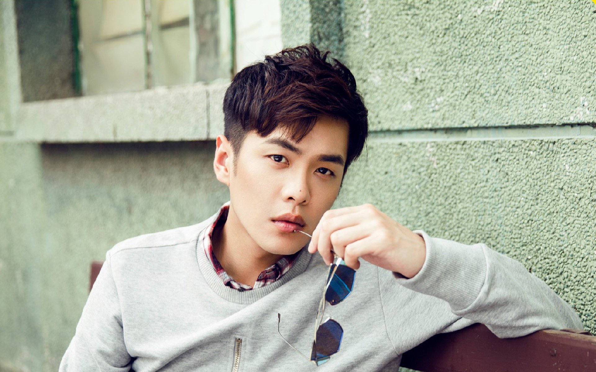 爱游戏体育（AYX）官方APP下载-【高手交流】马克·塞尔比分享防守诀窍与攻势布局，马克塞尔比历史地位