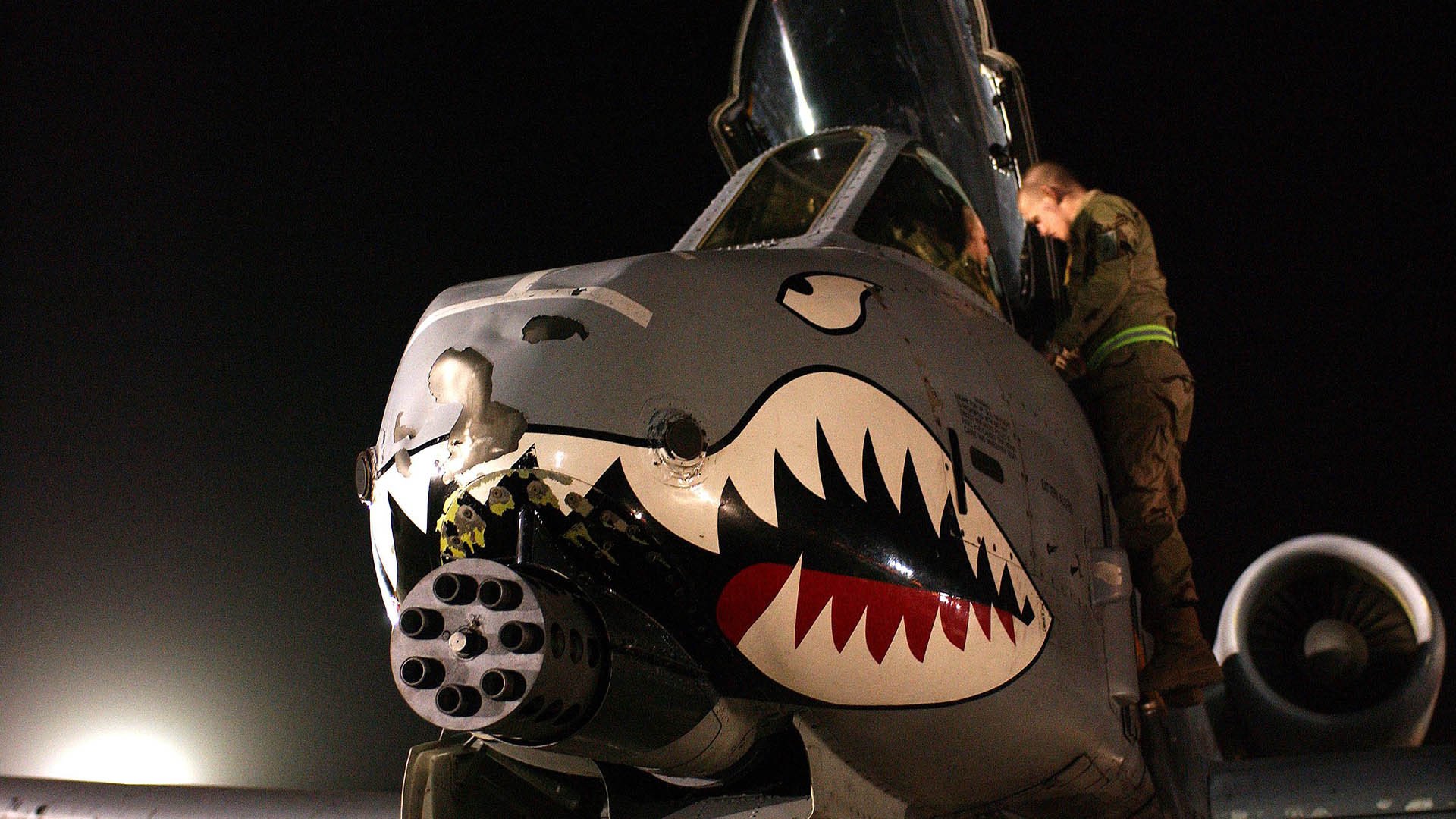 AYX GAMING-关键封盖：李磊封阻上海队最后投篮，锁定胜局！，李磊 上海