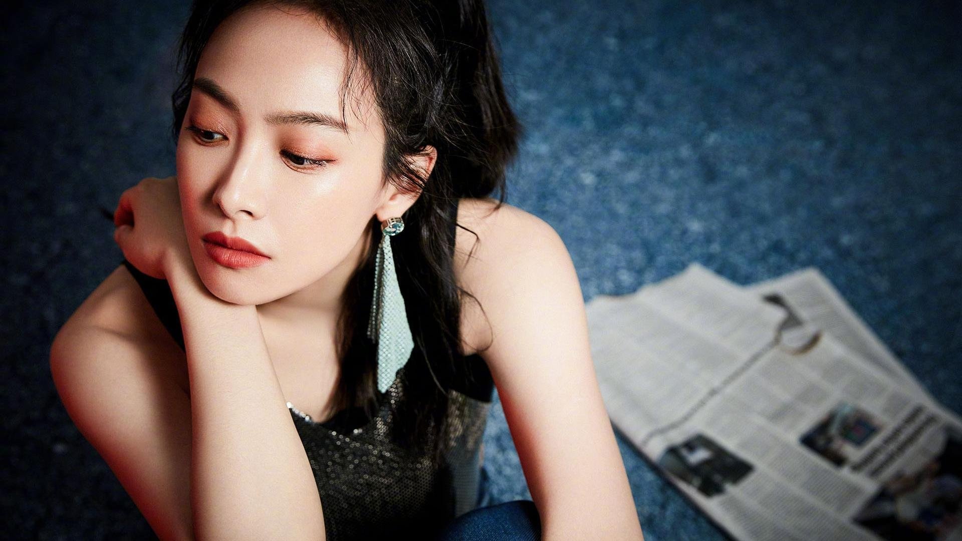 山地穿越障碍赛，挑战自然的极限玩法，山地户外越野挑战赛