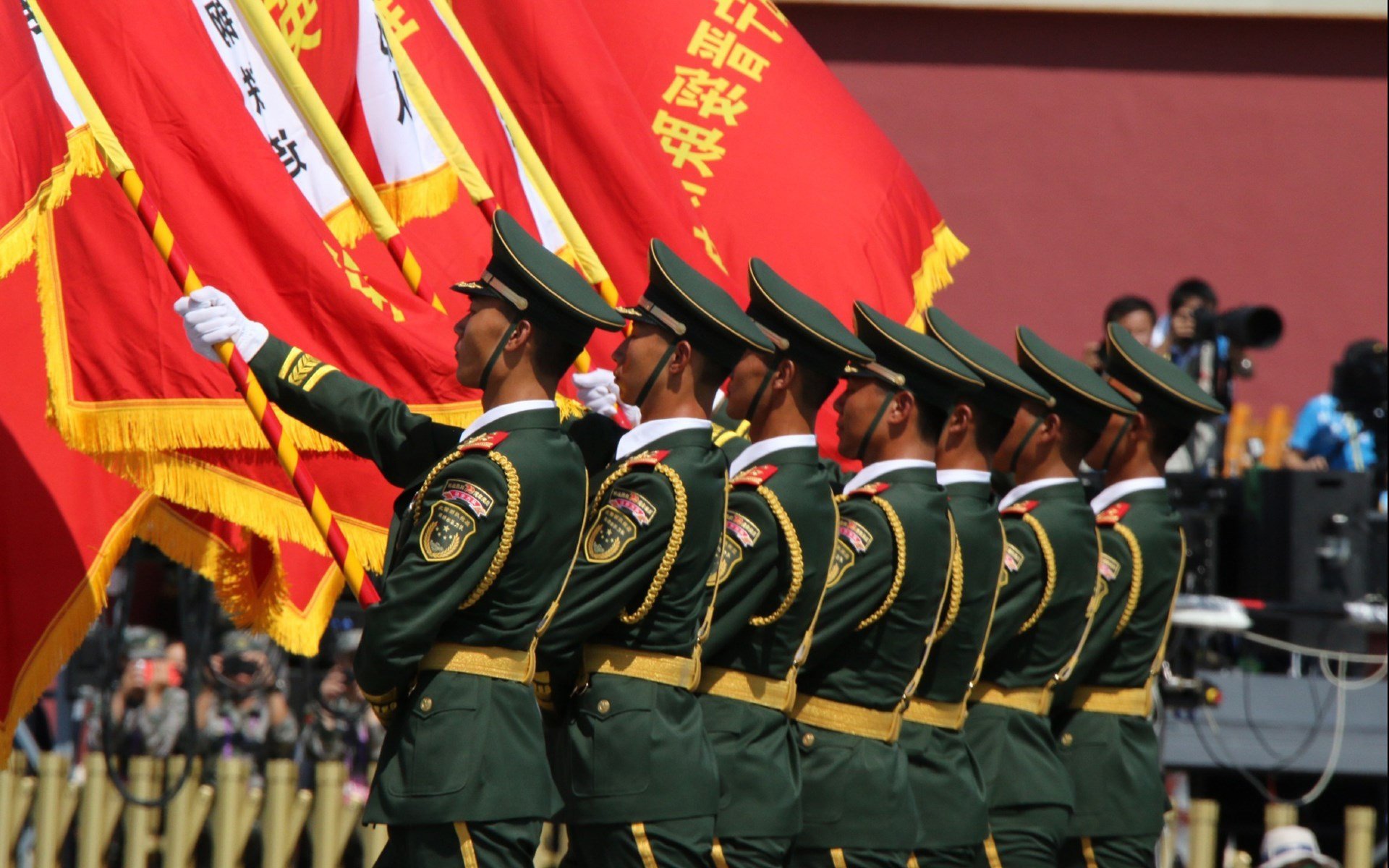 AYXSPORTSAPP-国际米兰连续击败对手，展现联赛冠军实力，国际米兰 联赛冠军