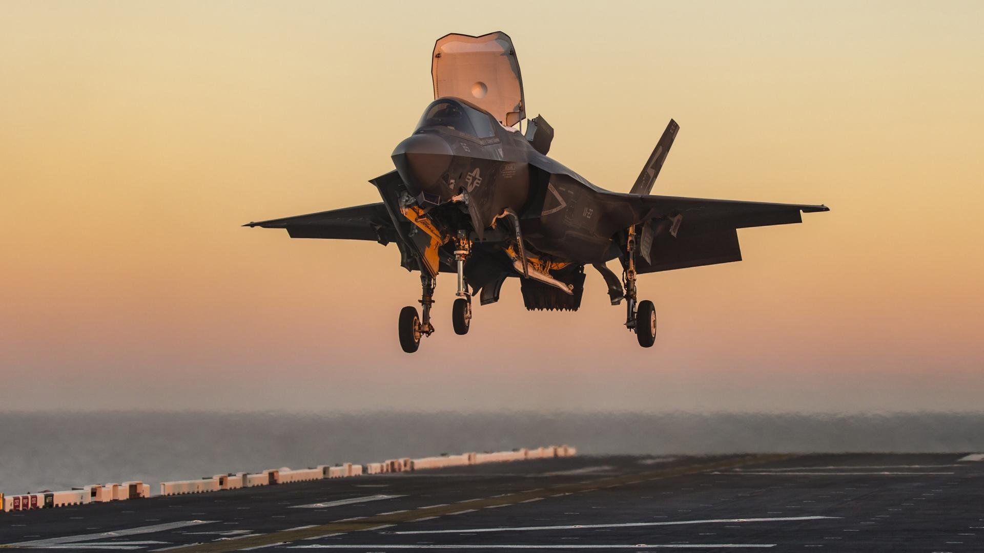 曲折戏剧性的比赛,谁能笑到最后,播放戏剧曲剧