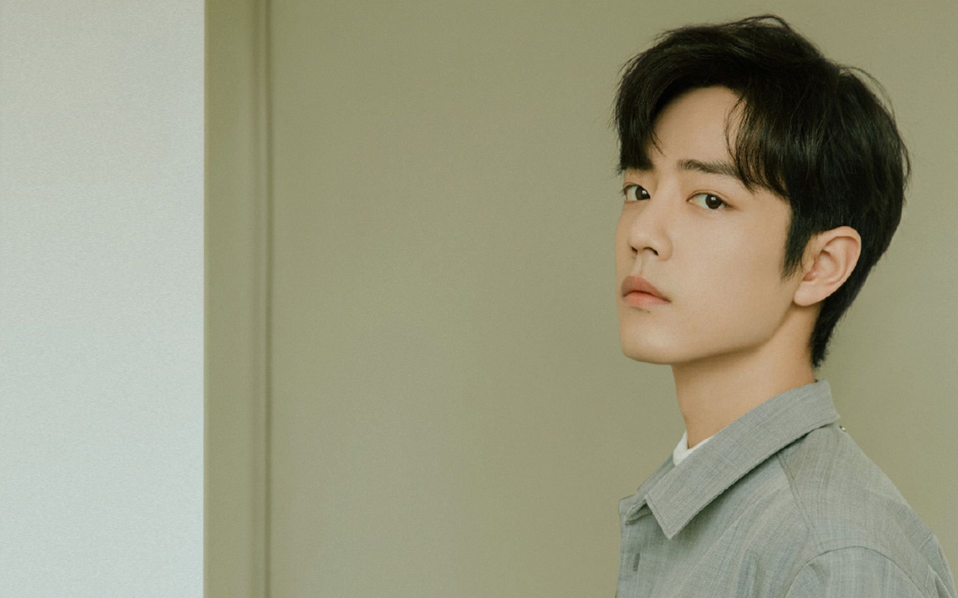 女子国家队门将组强化高空球处理训练提升扑救质量，门将高空球判断落点