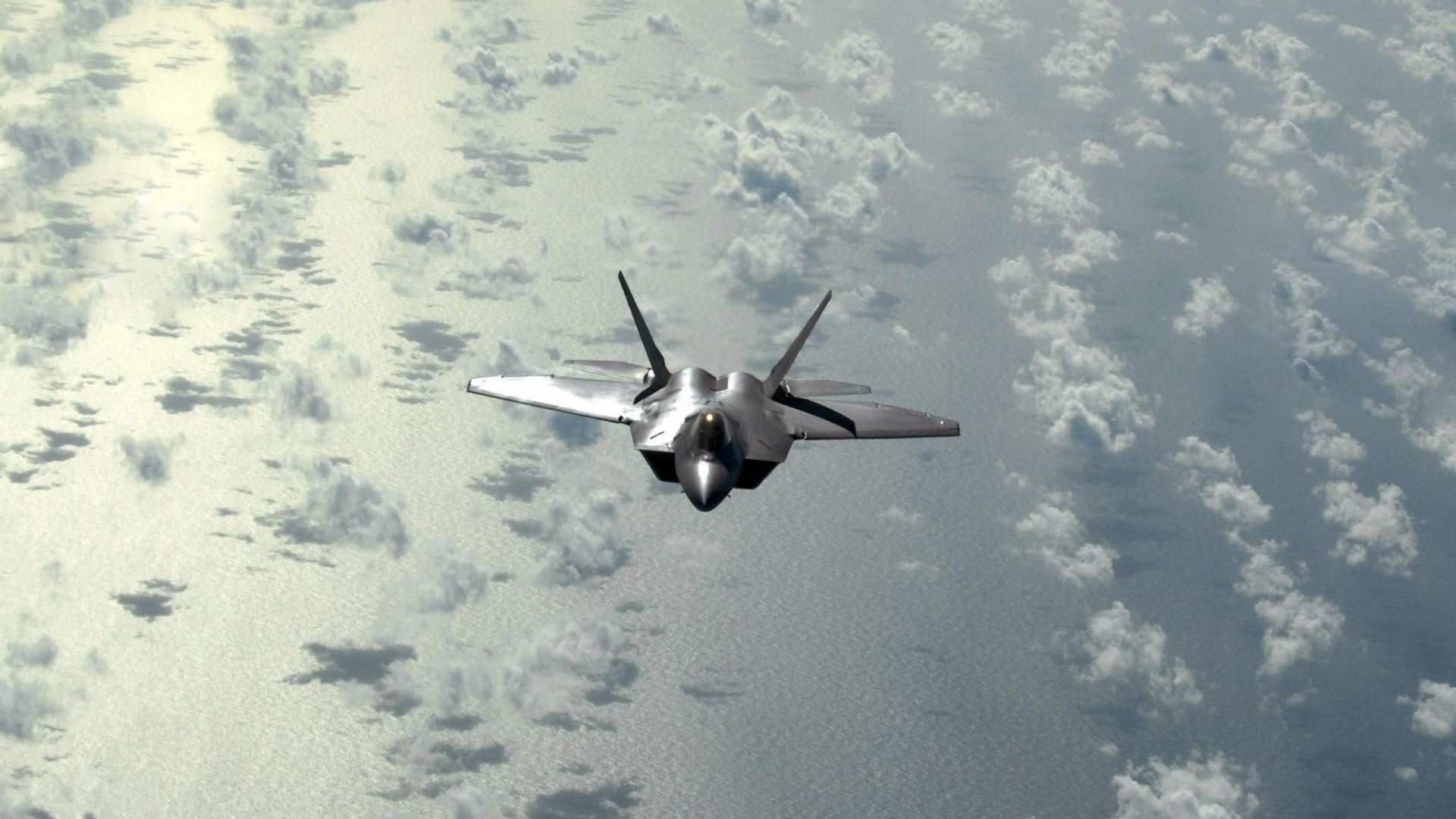 爱游戏官方-尤文图斯成功引援，中场控制力大幅增强