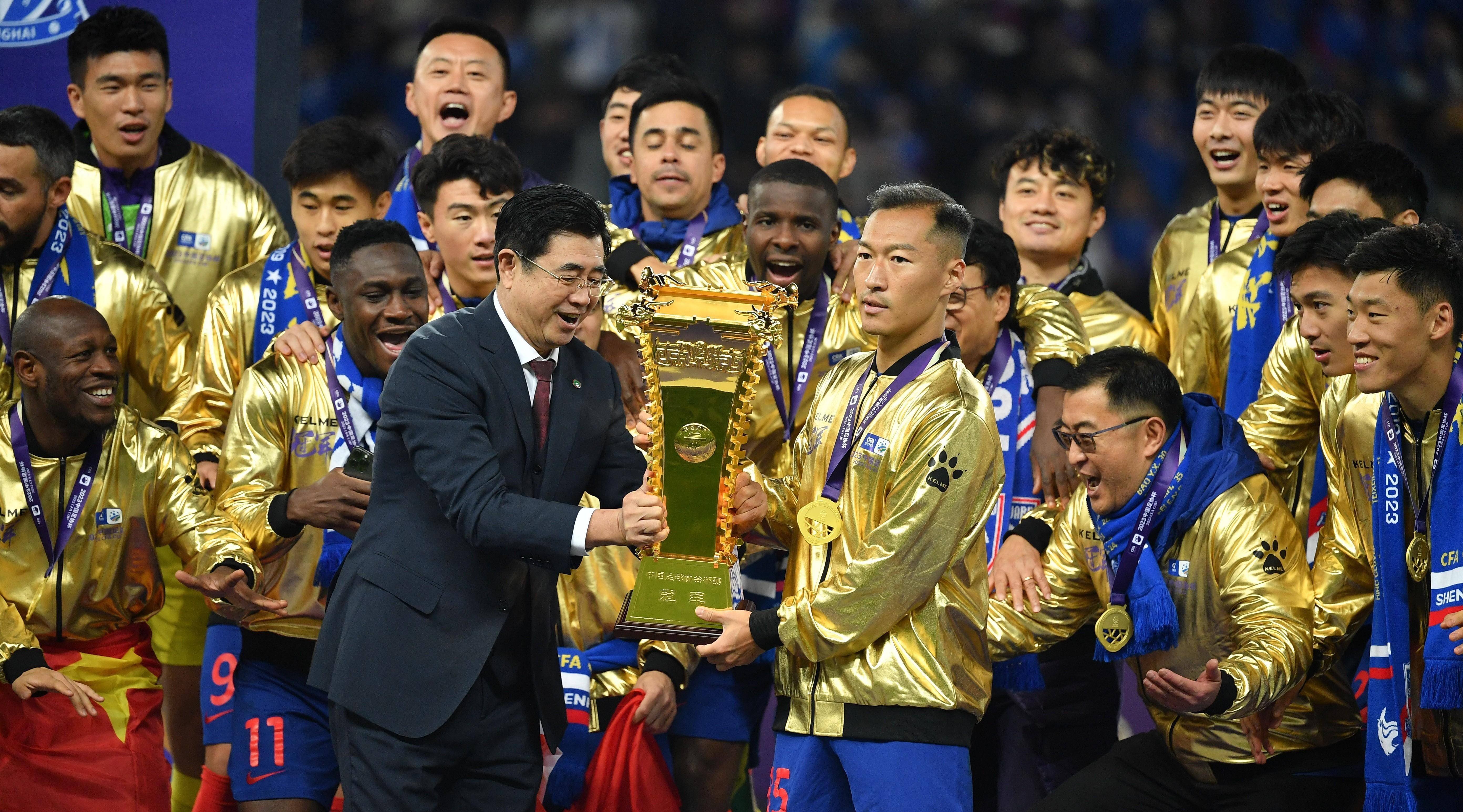 爱游戏APP:中超外援政策调整,本土球员迎来新机遇的简单介绍 爱游戏APP:中超外援政策调整,本土球员迎来新机遇的简单介绍