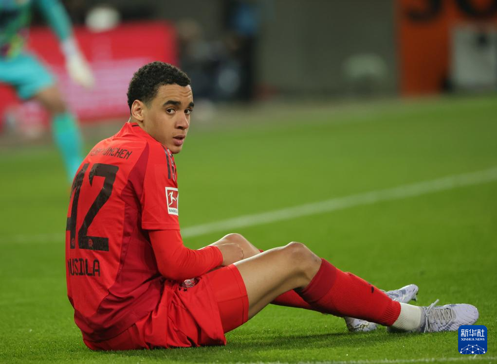 爱游戏体育:德甲的文化内涵:足球与社会的关系的简单介绍 爱游戏体育:德甲的文化内涵:足球与社会的关系的简单介绍