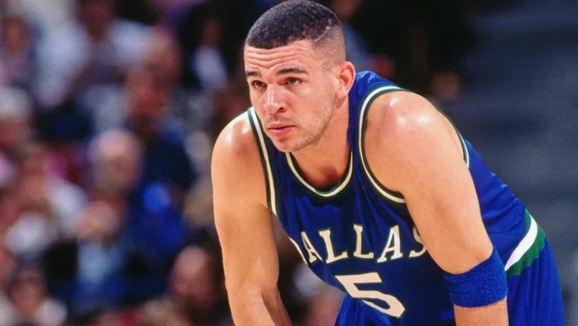 关于爱游戏官网:太阳队新赛季:沙梅特能否提升三分球命中率,成为球队的外线火力点?的信息 关于爱游戏官网:太阳队新赛季:沙梅特能否提升三分球命中率,成为球队的外线火力点?的信息