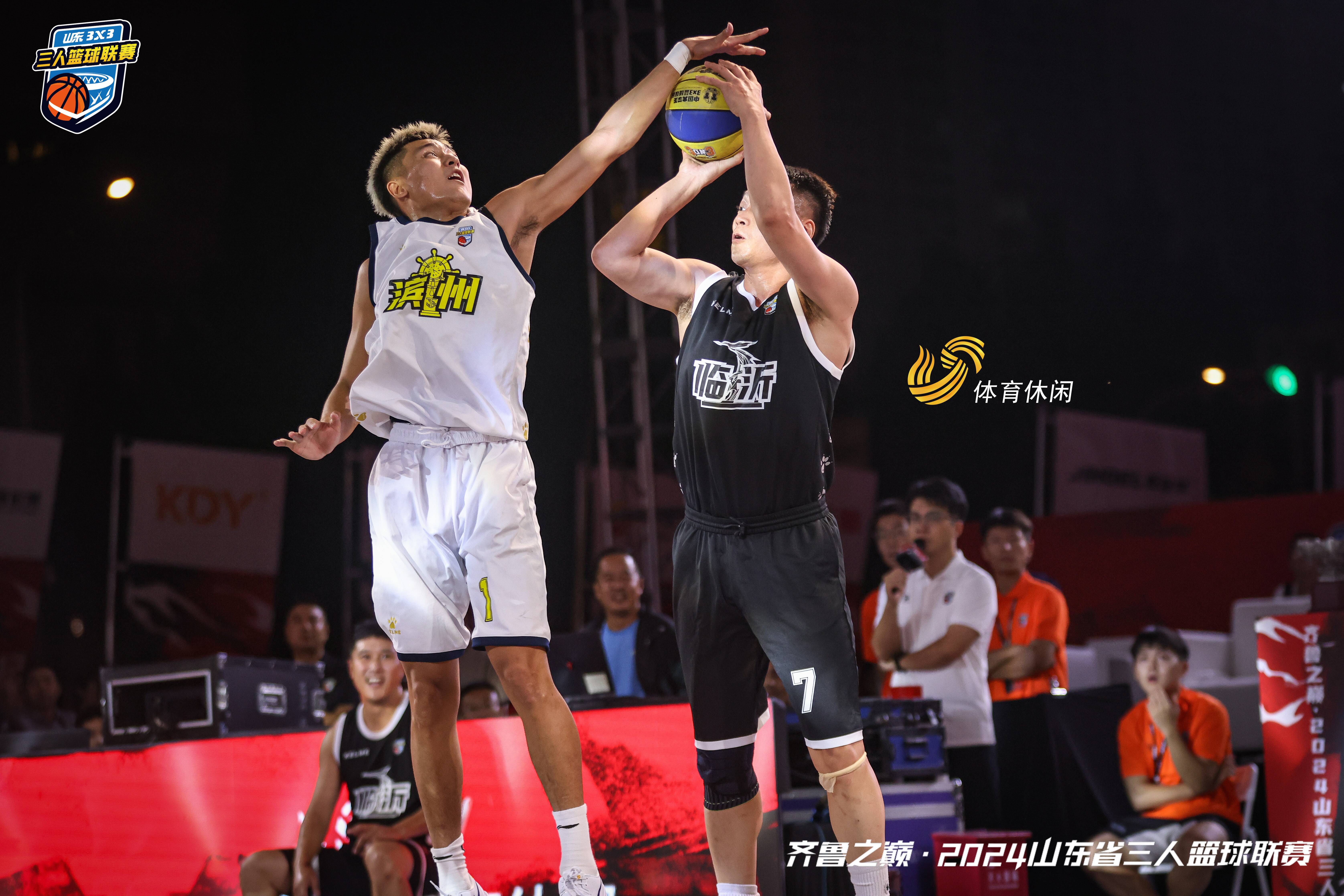 关于爱游戏:体育图片精选,精彩瞬间回顾的信息 关于爱游戏:体育图片精选,精彩瞬间回顾的信息